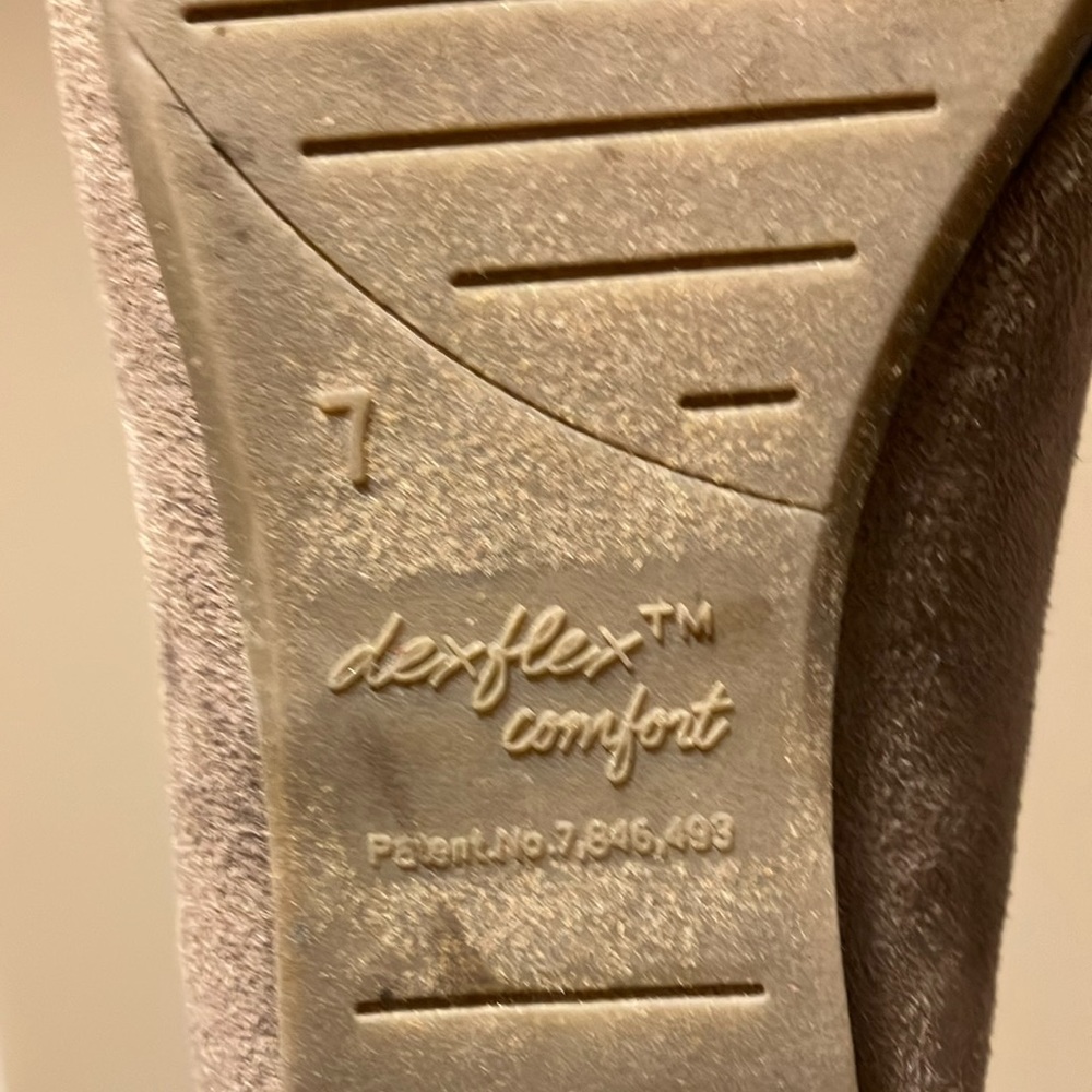 Dexflex Comfort Taupe Flats with Bow - Picture 4 of 6